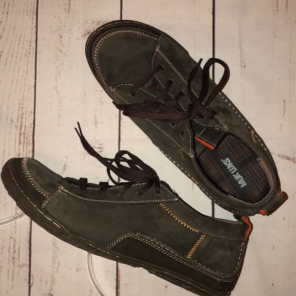 Muk Luks Other - Muk Luks Leather Cory Sneakers 11